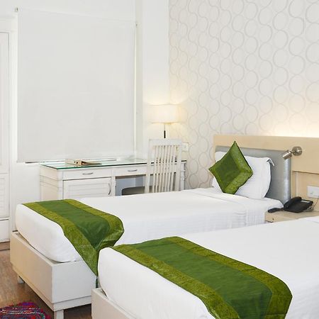 Treebo Check In By Oran Hotel นิวเดลี ภายนอก รูปภาพ