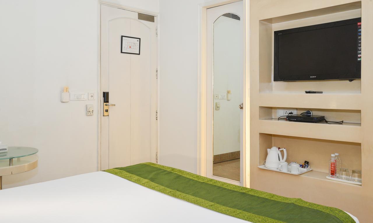Treebo Check In By Oran Hotel นิวเดลี ภายนอก รูปภาพ