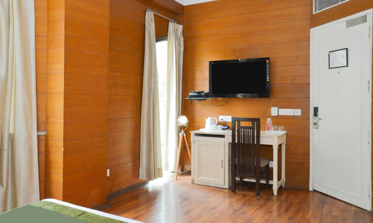 Treebo Check In By Oran Hotel นิวเดลี ภายนอก รูปภาพ