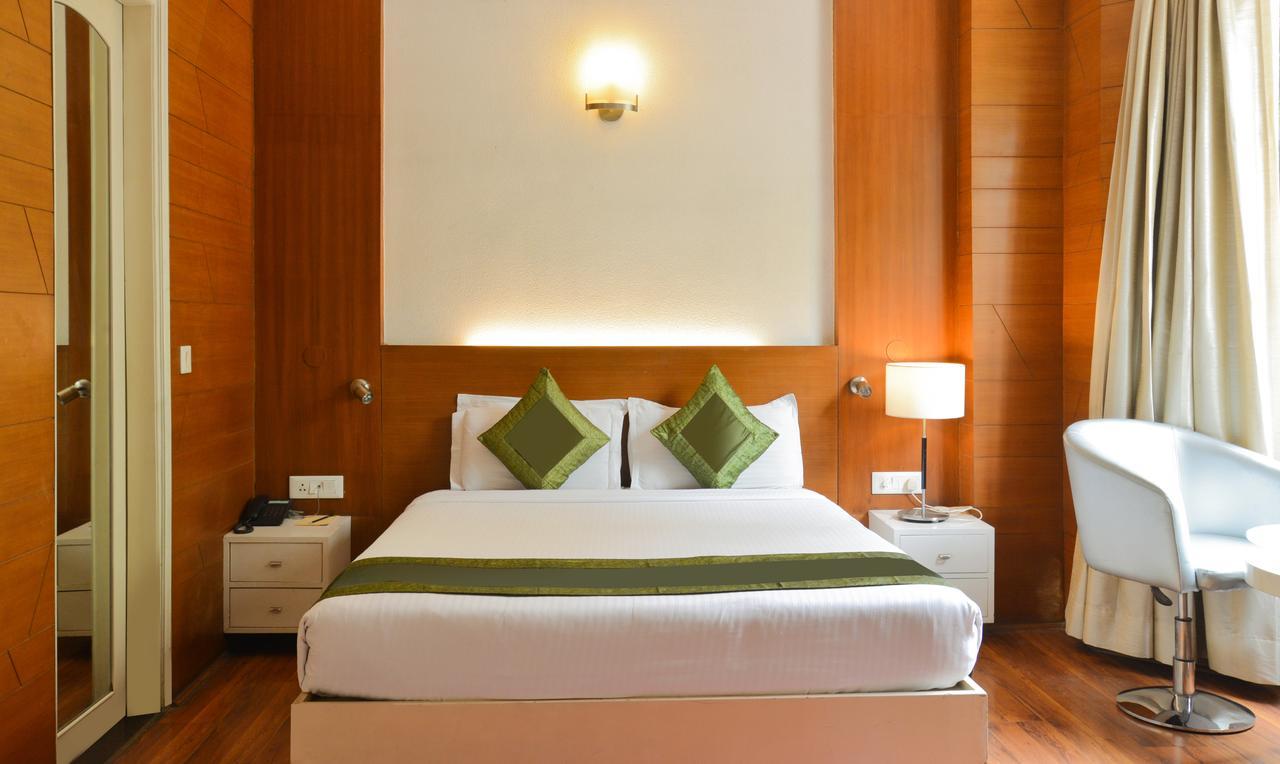 Treebo Check In By Oran Hotel นิวเดลี ภายนอก รูปภาพ